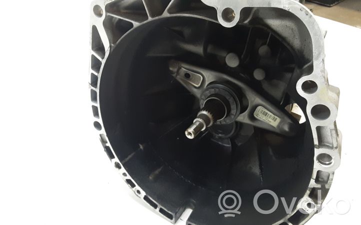 BMW 1 E81 E87 Mechaninė 6 pavarų dėžė 2170017396