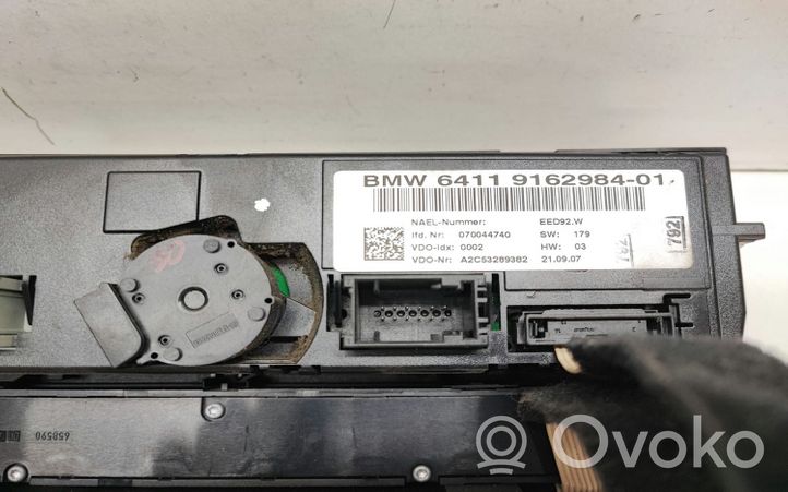 BMW 3 E92 E93 Oro kondicionieriaus/ klimato/ pečiuko valdymo blokas (salone) 9162984