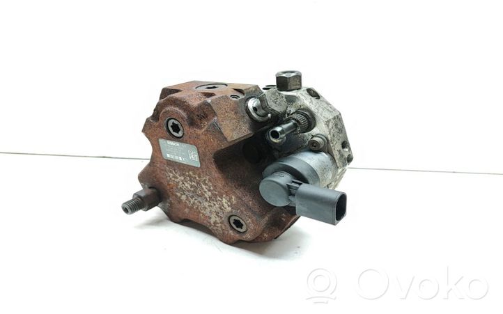 BMW X3 E83 Pompe d'injection de carburant à haute pression 7798333