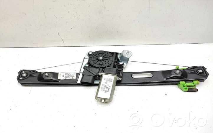 BMW 1 E81 E87 Regulador de puerta trasera con motor 7067798