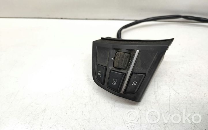 BMW 5 F10 F11 Ohjauspyörän painikkeet/kytkimet 9218395