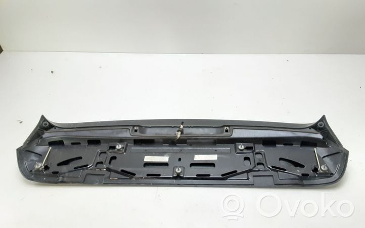BMW X5 E70 Spojler klapy tylnej / bagażnika 7157689