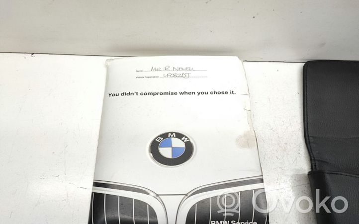 BMW X5 E70 Libretto di servizio dei proprietari 