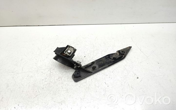 BMW 3 E90 E91 Support phare frontale 7058447