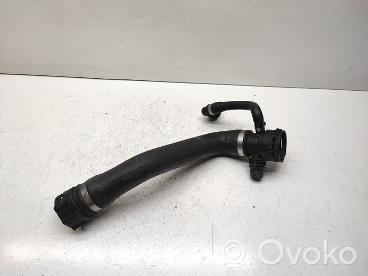 BMW 1 E82 E88 Tubo flessibile del liquido di raffreddamento del motore 7525641