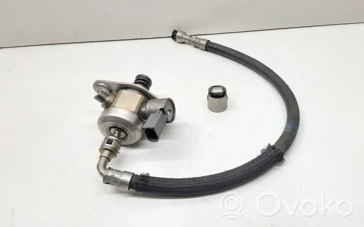 BMW 3 F30 F35 F31 Pompe d'injection de carburant à haute pression 7607159