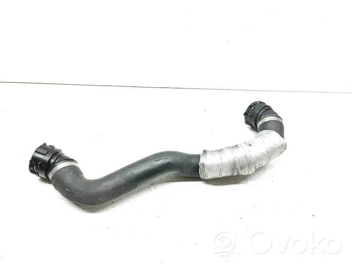 BMW 3 E90 E91 Tuyau de liquide de refroidissement moteur 7533978