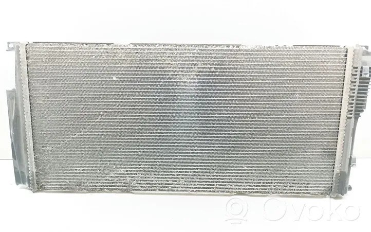 BMW 3 F30 F35 F31 Radiateur de refroidissement 7600516