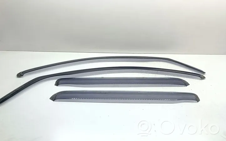 Hyundai Santa Fe Déflecteurs de vent-pluie-air teintées porte avant 