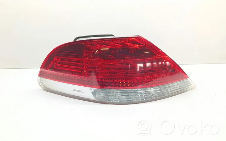 BMW 7 E65 E66 Lampa tylna 6937235