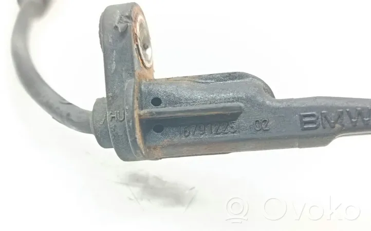 BMW 3 F30 F35 F31 Sensor de freno del ABS trasero 6791225