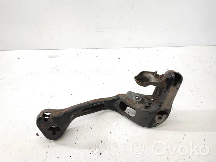 BMW X3 E83 Supporto di montaggio scatola del cambio 