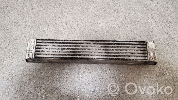 BMW 5 E60 E61 Radiatore intercooler 