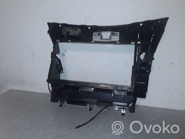 BMW 3 E46 Glove box frame 51168196111