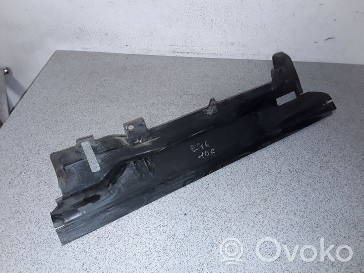 BMW 3 E46 Pannello di supporto del radiatore (usato) 51718211467