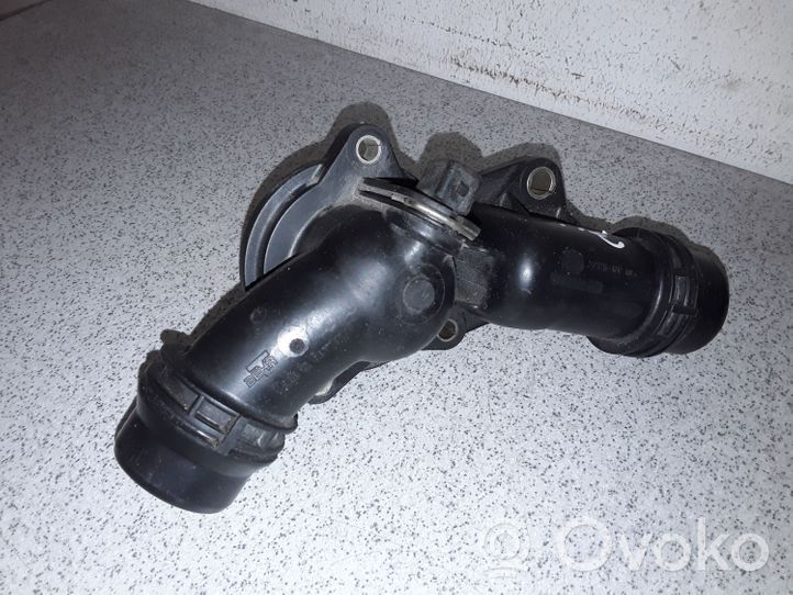 BMW 3 E46 Termostaatin kotelo 5482010