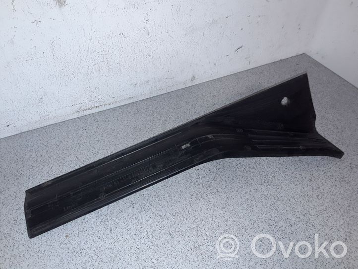 BMW 3 E36 Takaoven kynnyksen suojalista 51478119263