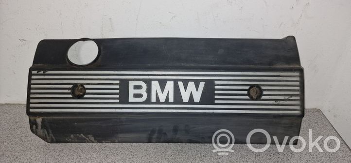 BMW 5 E34 Copri motore (rivestimento) 1738173