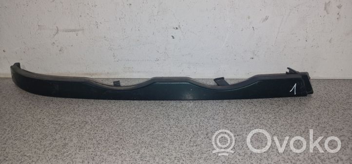 BMW 3 E46 Rivestimento sotto il faro/fanale 8208482