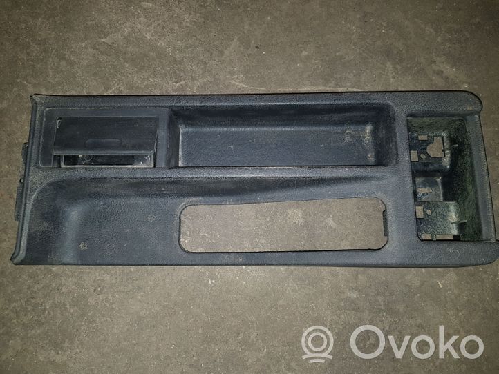 BMW 3 E36 Centrinė konsolė 51168161789