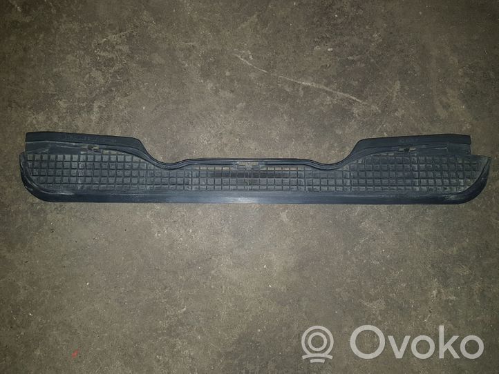 BMW 3 E36 Garniture, panneau de grille d'aération 51131977679