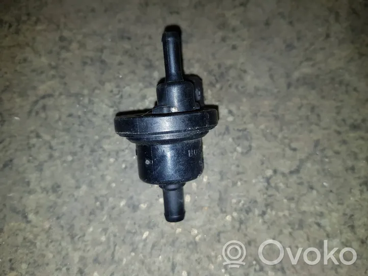 BMW 5 E39 Soupape de ventilation, réservoir de carburant 0280142150