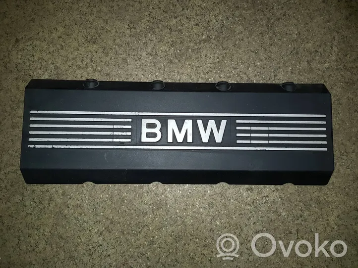 BMW 7 E38 Copri motore (rivestimento) 11121736004