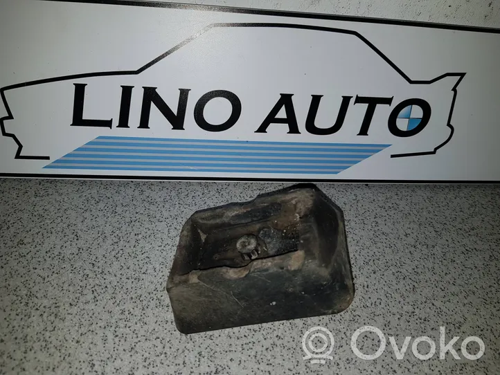 BMW 7 E65 E66 Base della presa Jacking 8268885