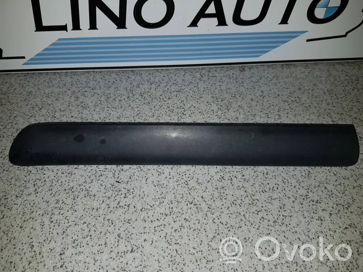 BMW 3 E46 Rivestimento parafango (modanatura) 8208448