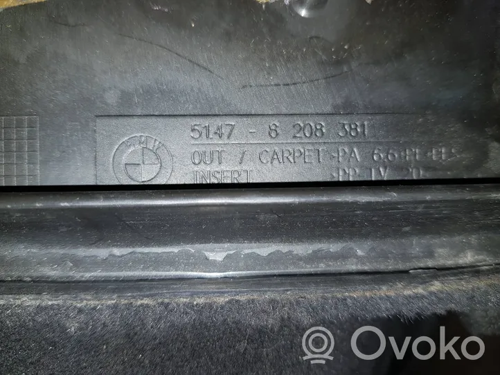 BMW 3 E46 Apatinis, bagažinės šono, apdailos skydas 51478208381