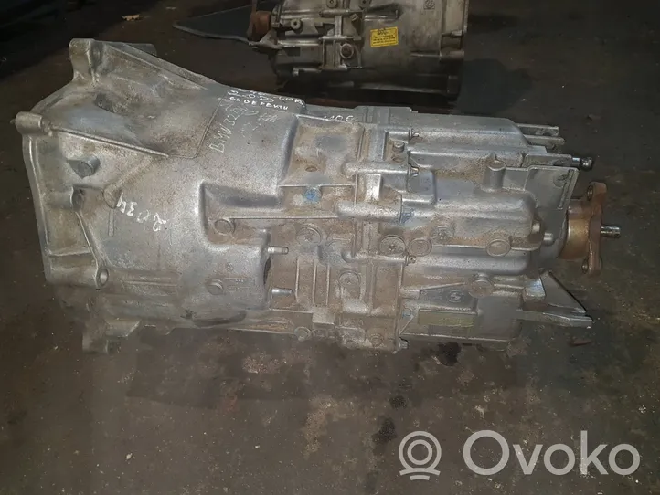 BMW 3 E46 Mechaninė 5 pavarų dėžė 1065401045