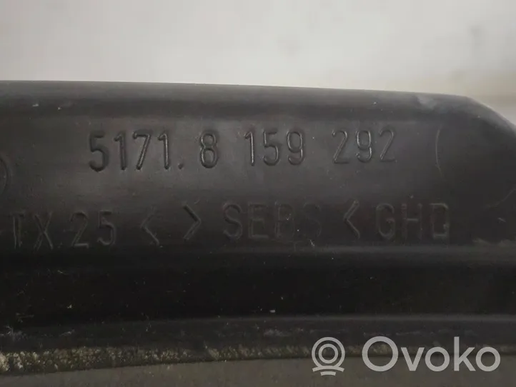 BMW 5 E39 Valytuvų apdaila (-os) 8159292