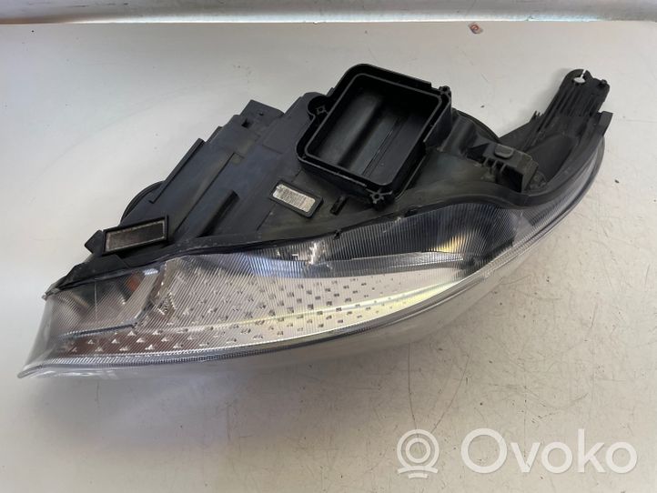 Ford Focus ST Lampa przednia F1EB13W029AD