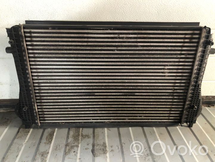 Volkswagen Golf VI Chłodnica powietrza doładowującego / Intercooler 1K0145803T