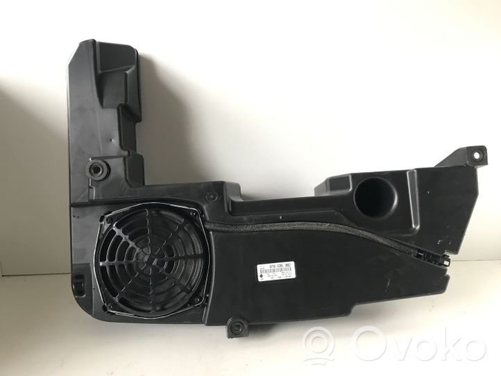 Audi A5 8T 8F Enceinte subwoofer 8T8035382