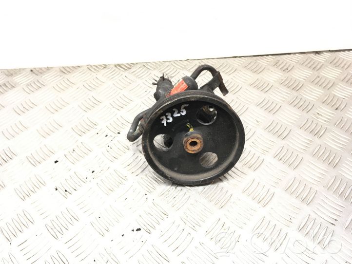 Nissan Kubistar Pompe de direction assistée 8200575303