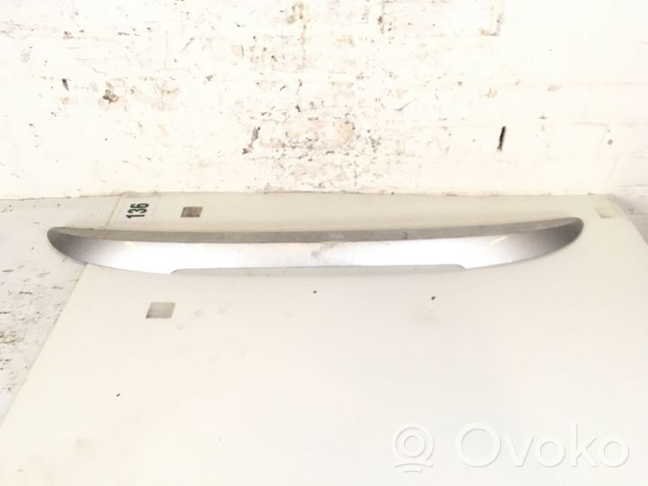 Peugeot 307 Spoiler del portellone lunotto posteriore 9651251577