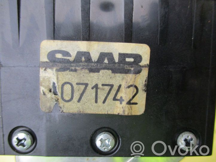 Saab 9000 CS Unité de contrôle climatique 071742