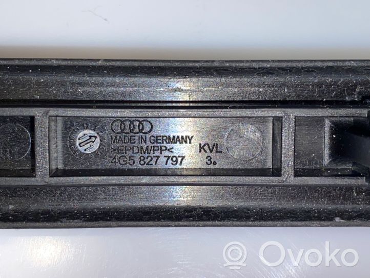 Audi A6 C7 Kita bagažinės apdailos detalė 4G5827797