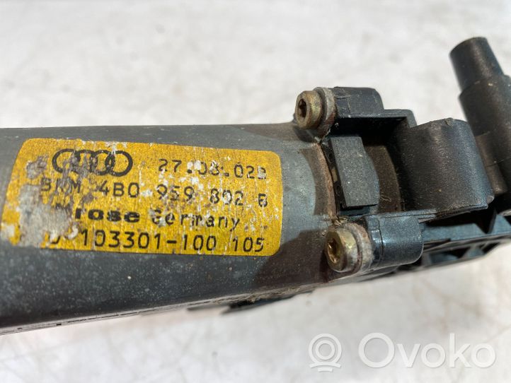 Audi A6 S6 C5 4B Moteur de lève-vitre de porte arrière 4B0959802B