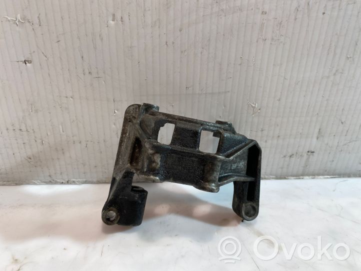 Audi A4 S4 B8 8K Power steering pump mounting bracket 06E145393E