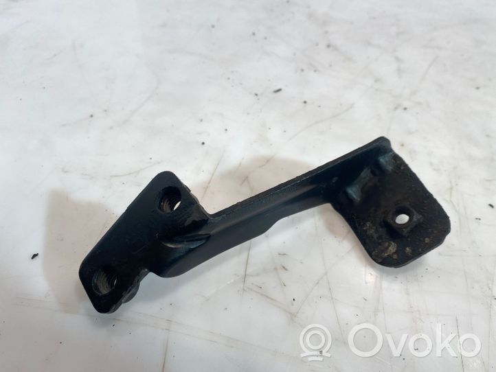 Audi A4 S4 B8 8K Support de montage de pare-chocs avant 8K0807334A