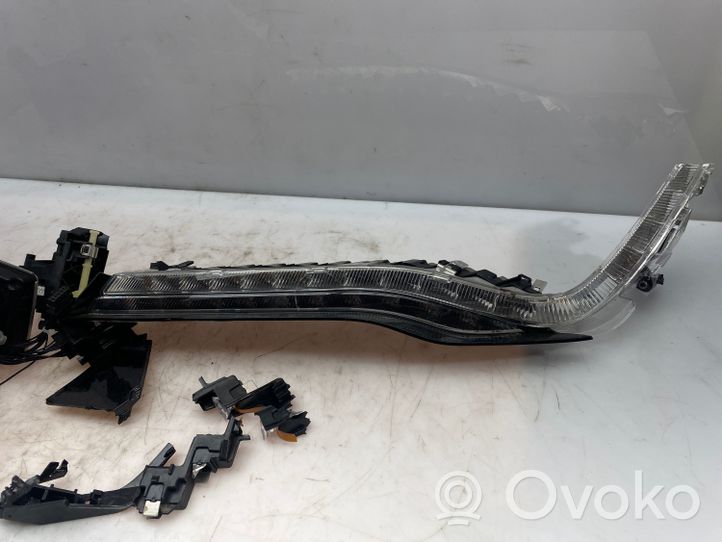 Audi A7 S7 4G Lampa przednia 1301060021