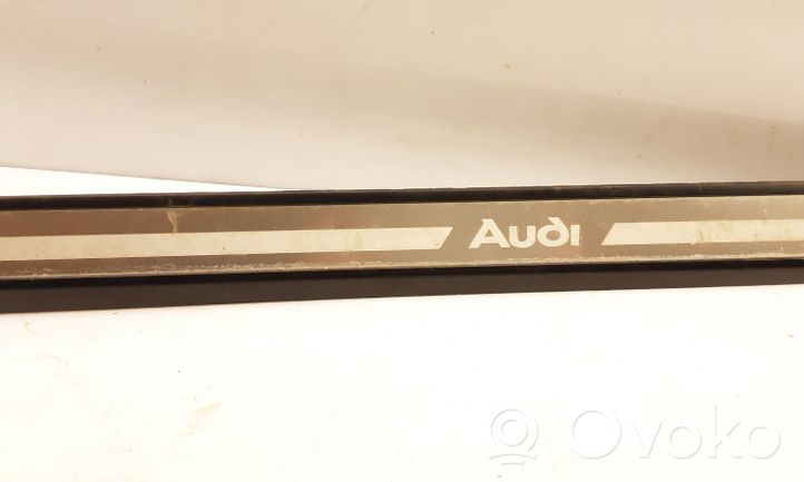 Audi A8 S8 D3 4E Garniture marche-pieds avant 4E0853985B