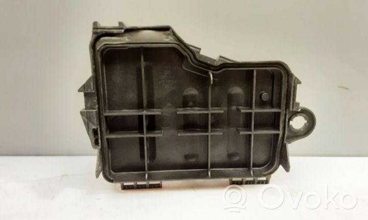 Audi A8 S8 D3 4E Coperchio scatola dei fusibili 4E1937128