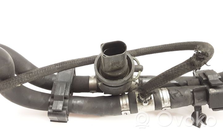 Audi A8 S8 D3 4E Degvielas temperatūras sensors 038906081A