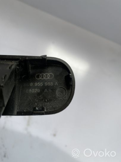 Audi Q3 8U Windshield washer spray nozzle 8U0955988A