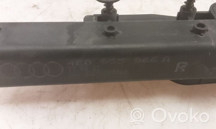 Audi A8 S8 D3 4E Ugello a spruzzo lavavetri per faro 4E0955966A