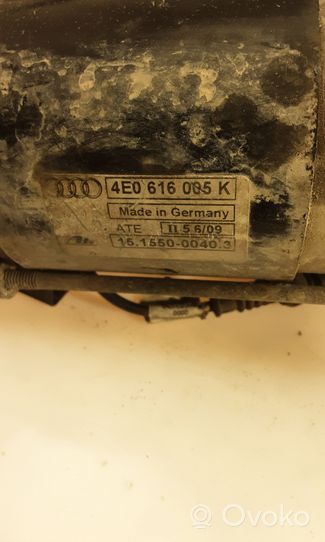 Audi A8 S8 D3 4E Ilmajousituksen kompressoripumppu 4E0616005K