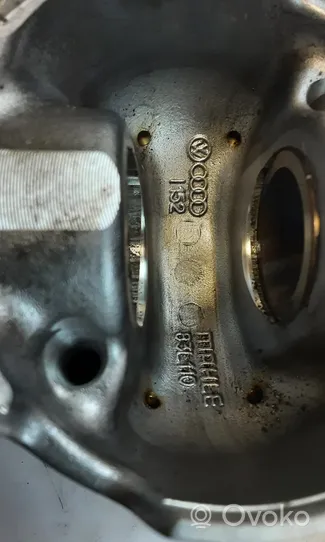 Audi A6 C7 Piston 065DF